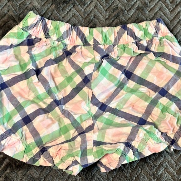 Lightweight Plaid Shorts - Picture 2 of 3